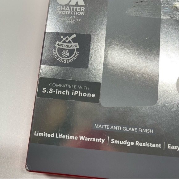 Invisible Shield Screen Protector - Picture 3 of 3